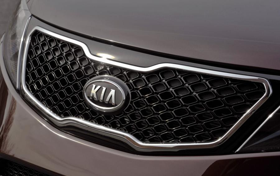  Kia Sorento 2010 года  (фото 157 из 238)